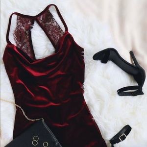 Burgundy Velvet LuLus Dress! Size SMALL
